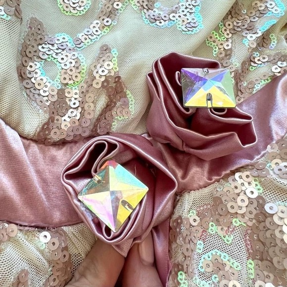 Dance costume for girls size 5-6 years - Picture 7 of 7